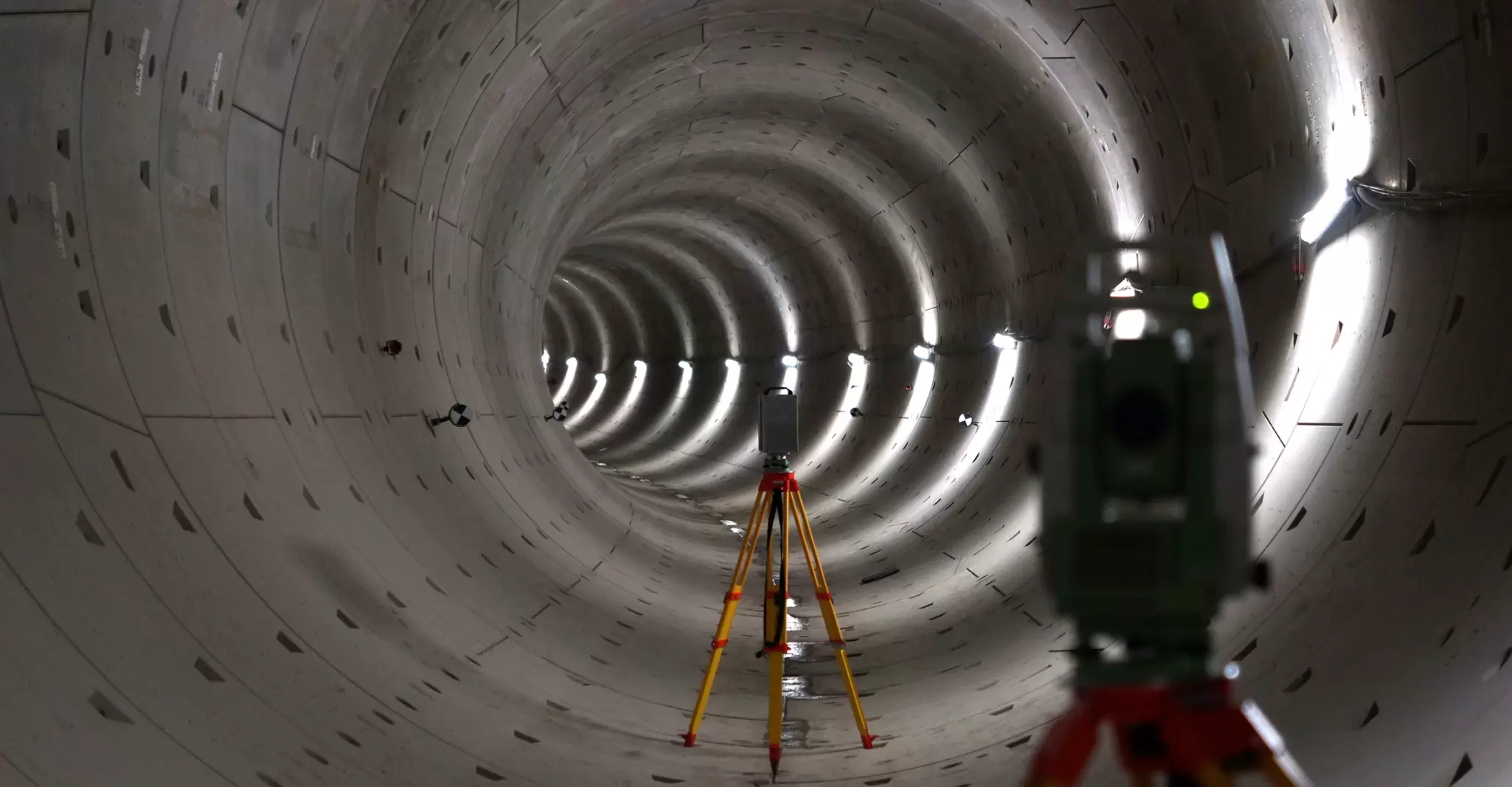 3D laser scanning metro line Amsterdam.jpg