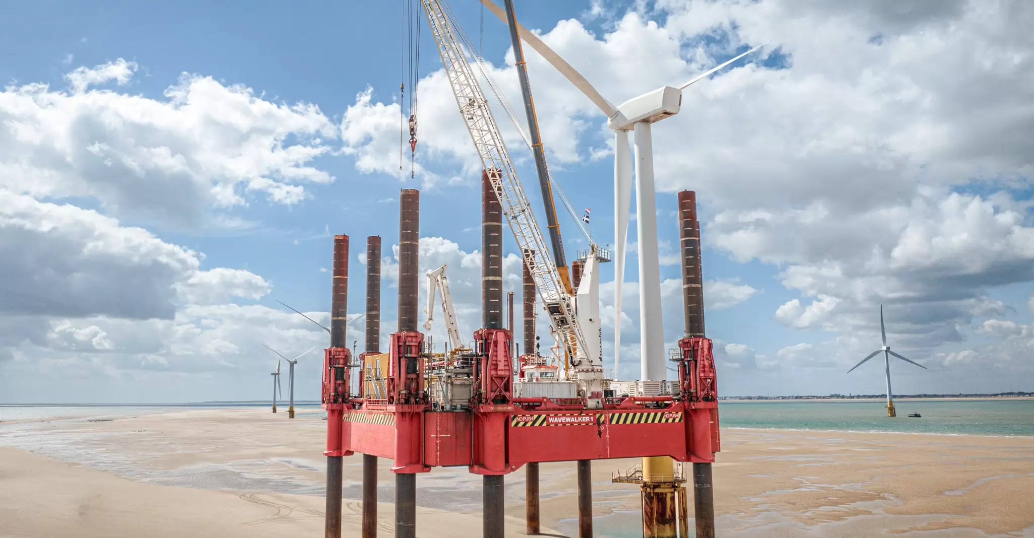 WaveWalker offshore wind maintenance 06.jpg