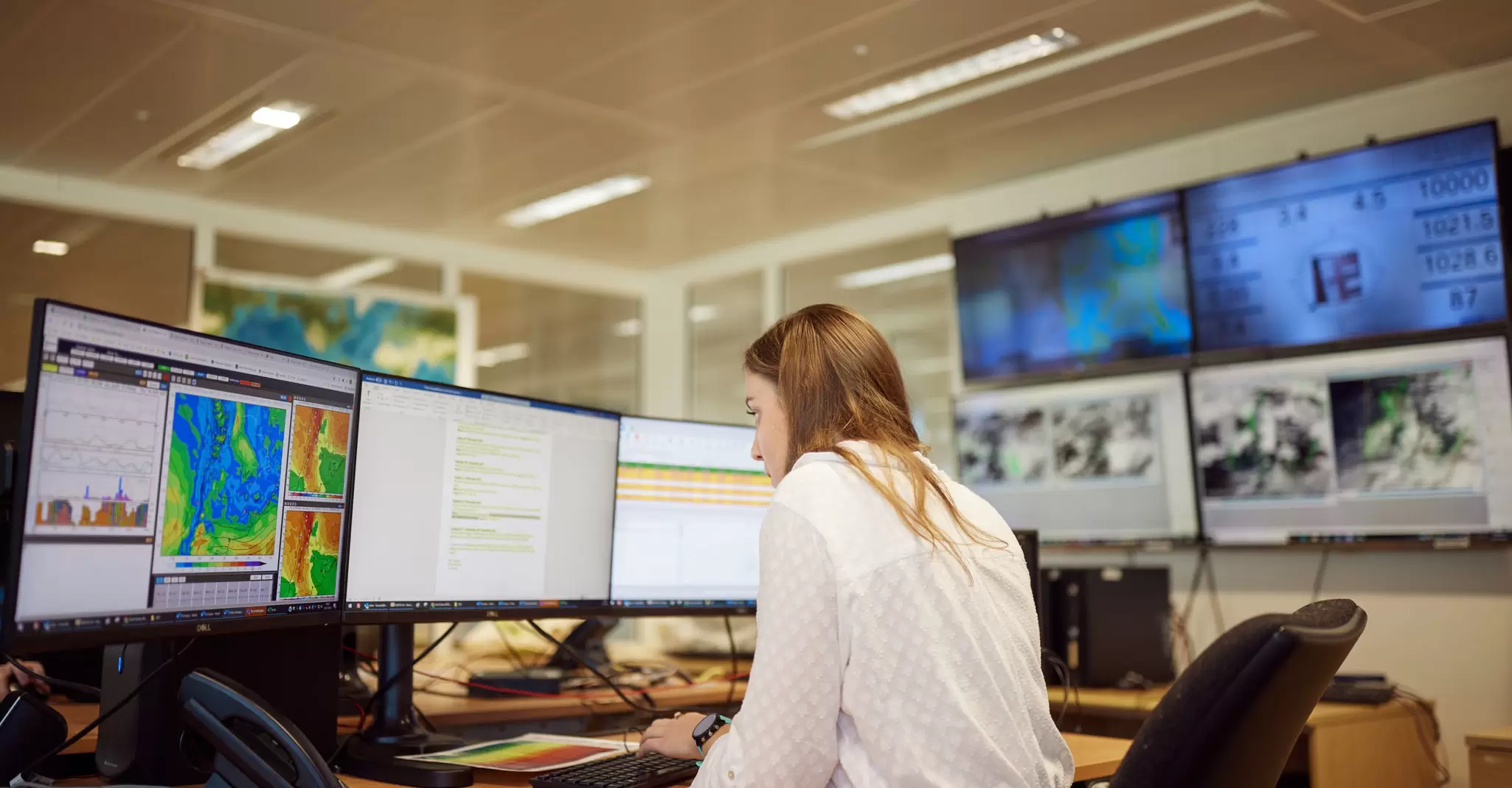 Weather forecasters in Wallingford office 04.jpg