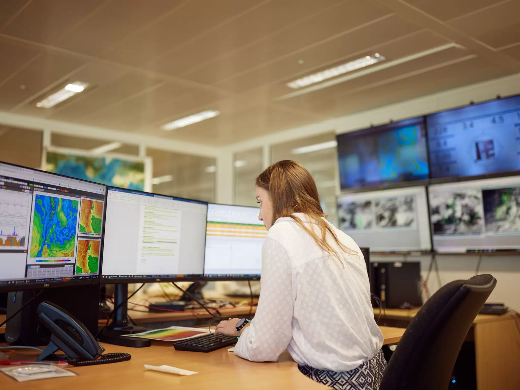 Weather forecasters in Wallingford office 04.jpg