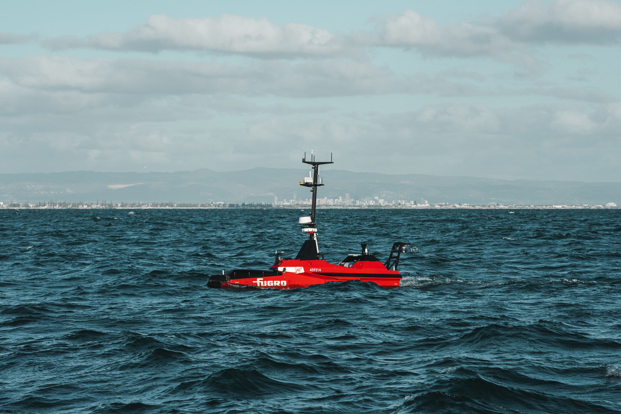 The Fugro Blue Shadow is our next generation uncrewed surface vessel (USV) designed to increase data acquisition efficiency, reduce HSSE exposure and accelerate project schedules, providing the optimal and safest hydrographic solution.