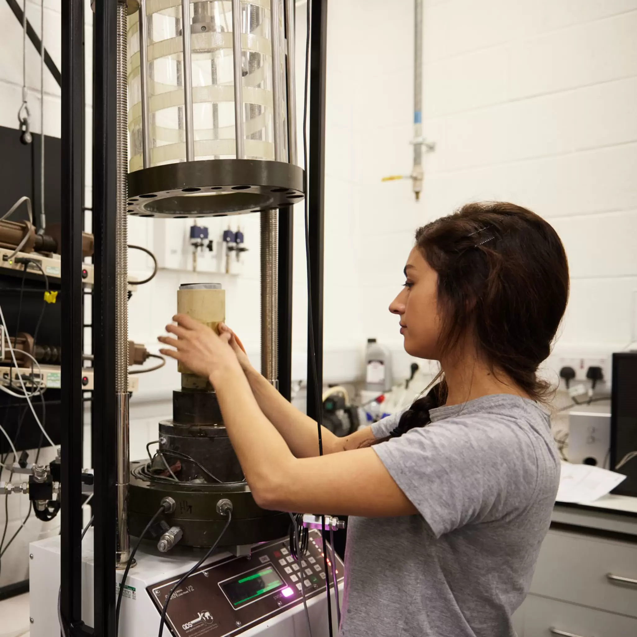 Employee in advanced geotechnical laboratory 24.jpg