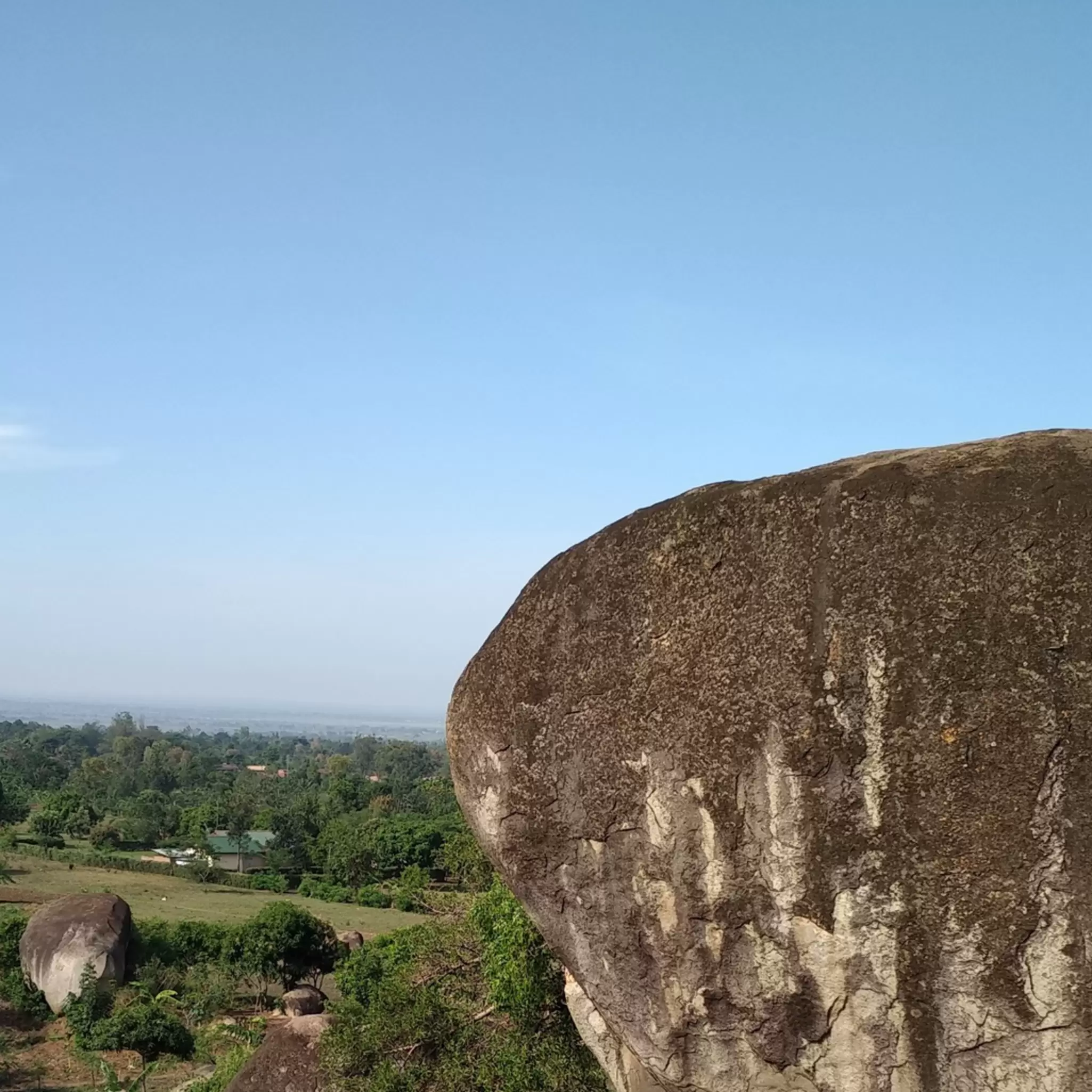 Geodetic reference frame in Uganda 01.jpg
