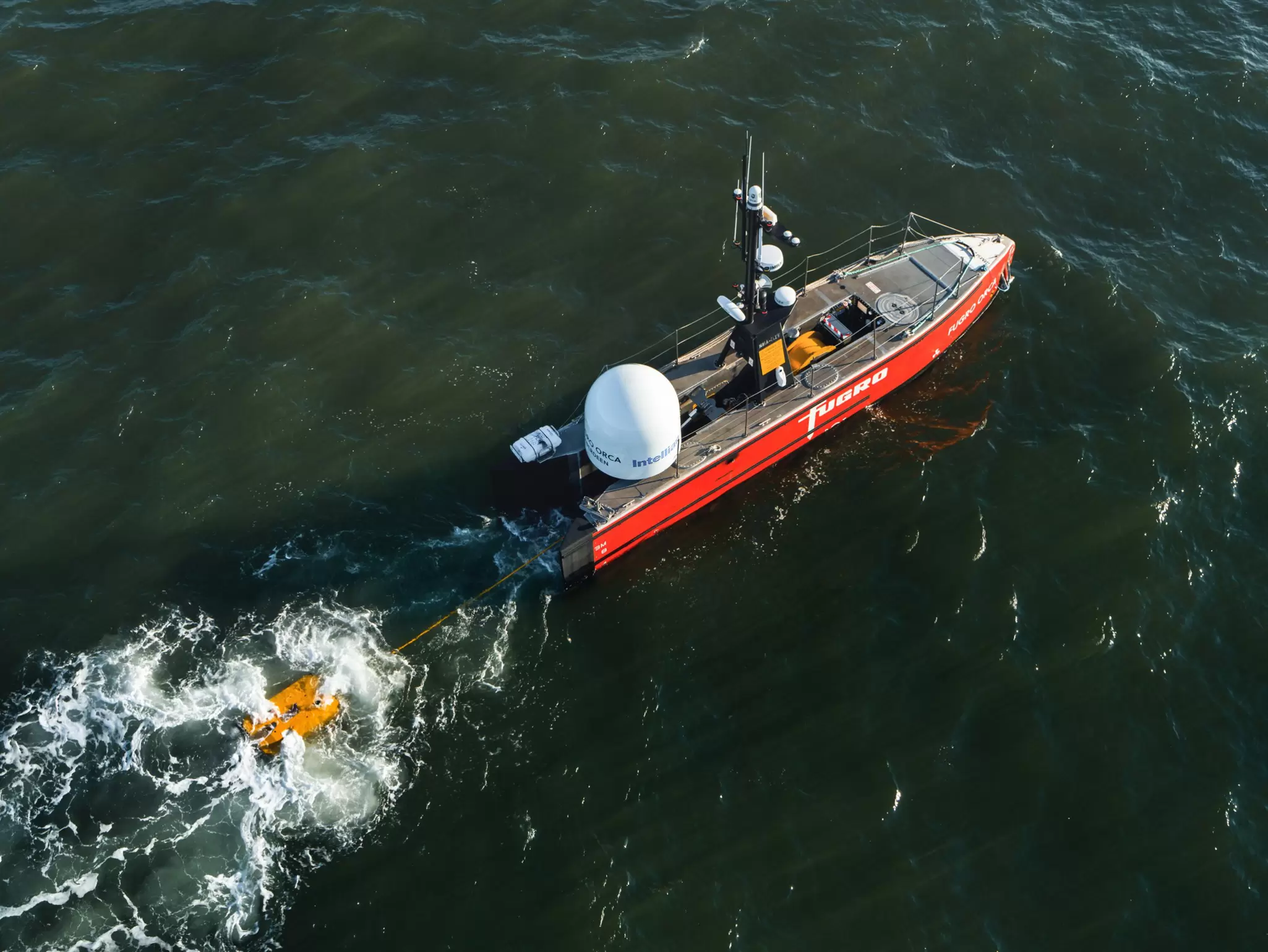 Blue Essence and Blue Volta in North Sea 02.jpg