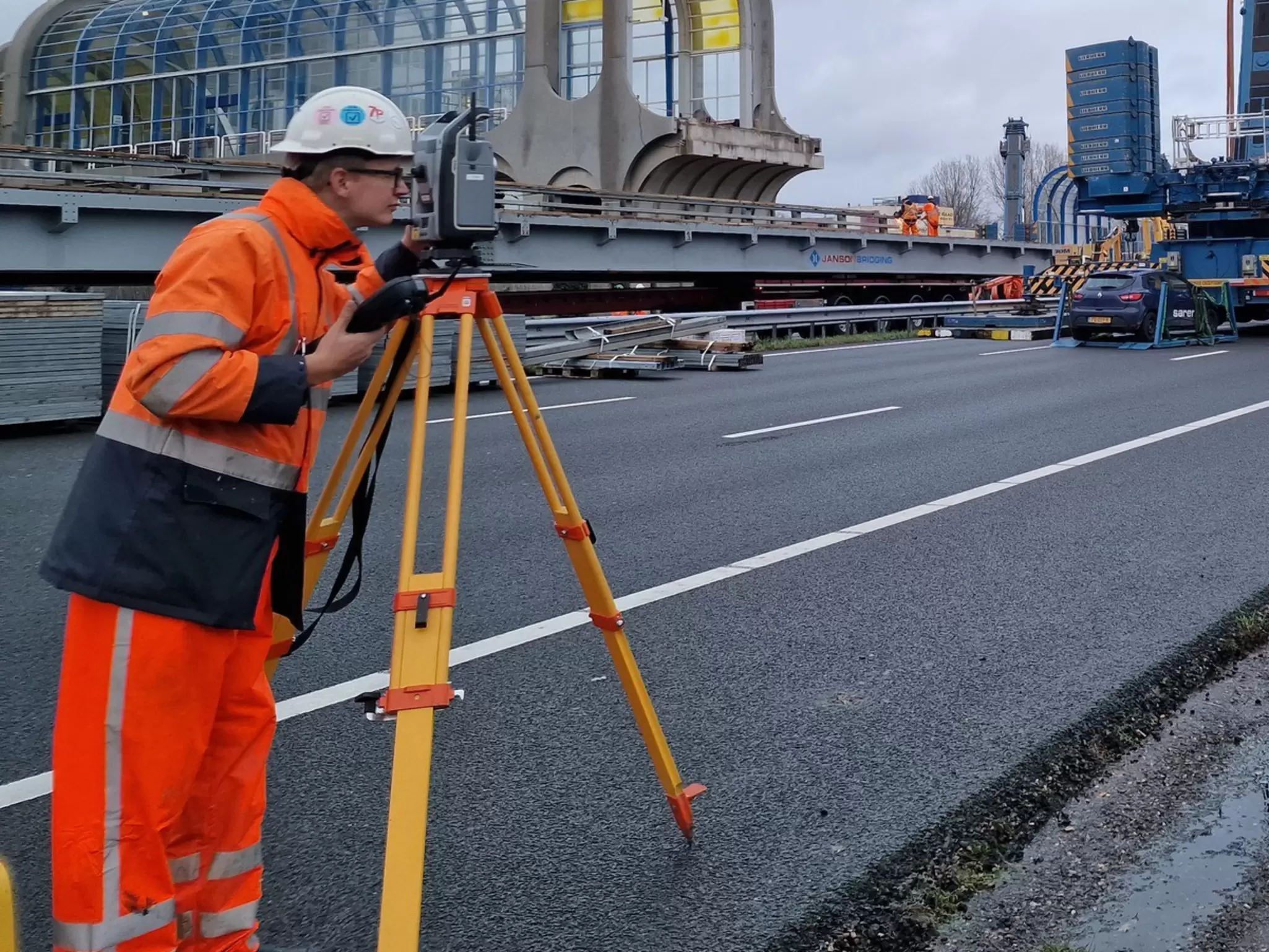 Employee undertaking deformation survey 02.jpg