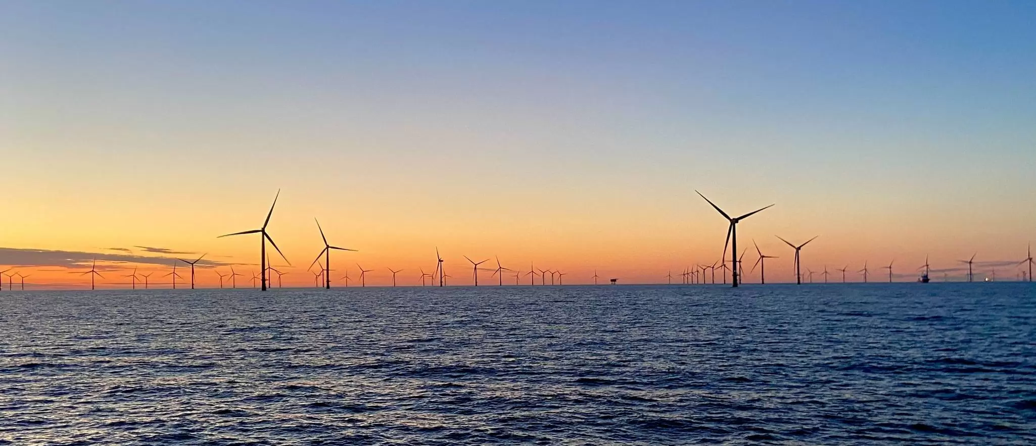 Offshore wind farm, North Sea 03.jpg