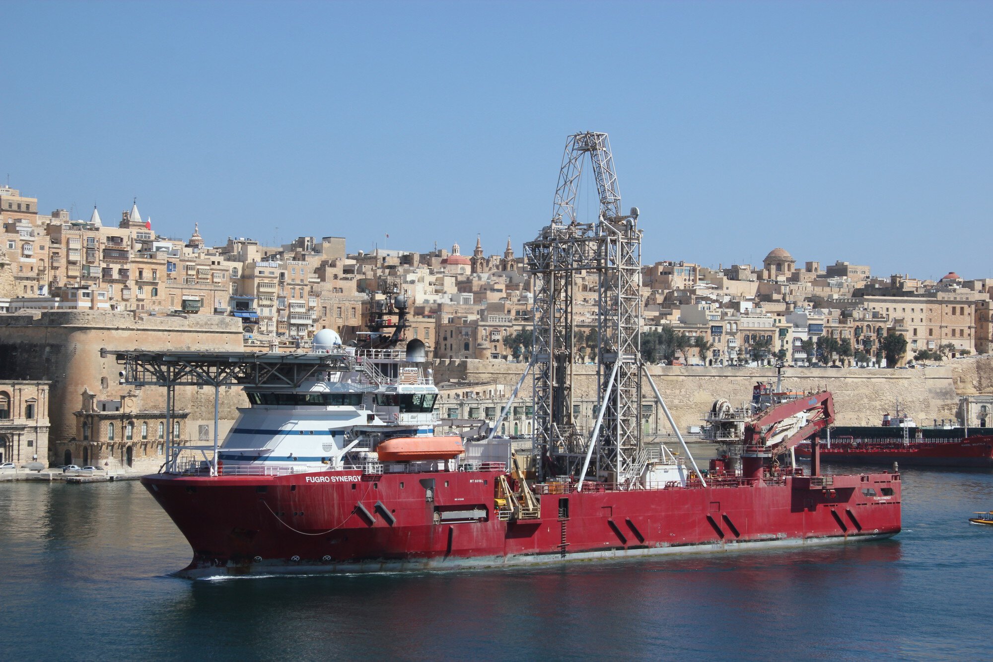 Fugro Synergy e-gh isla ix - 29.07.2013
ROV vessel Fugro Synergy, Malta.
Fugro Synergy in Malta