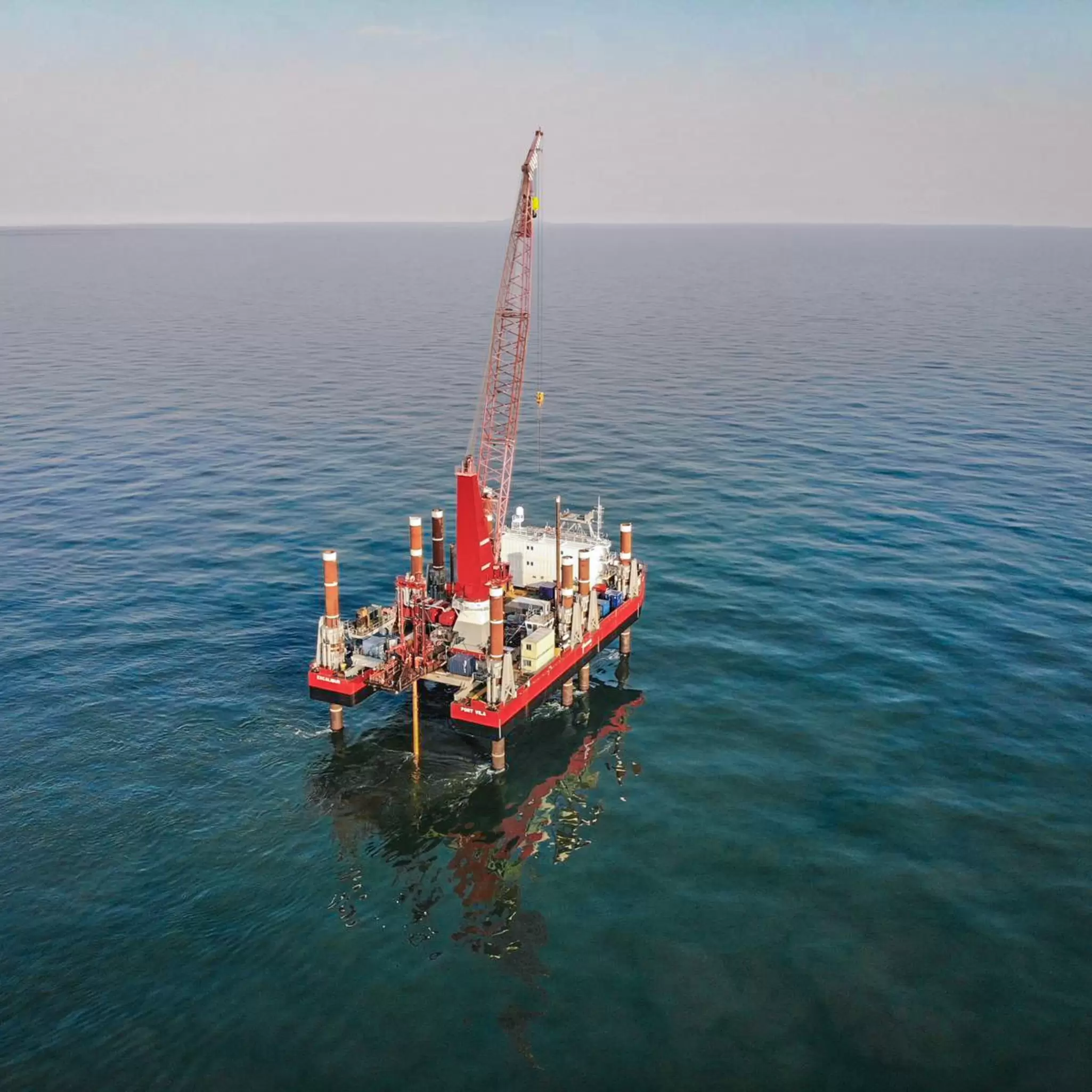 Excalibur Jack-up at Codling Wind Farm 07.jpg