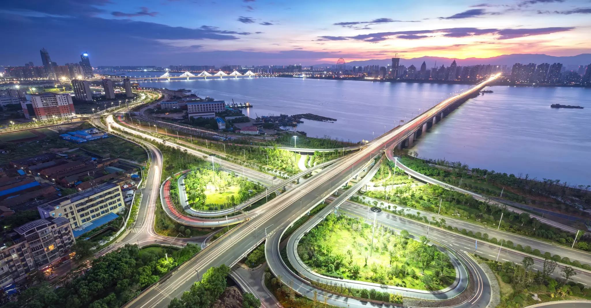 EM - urbanisation infrastructure.jpg