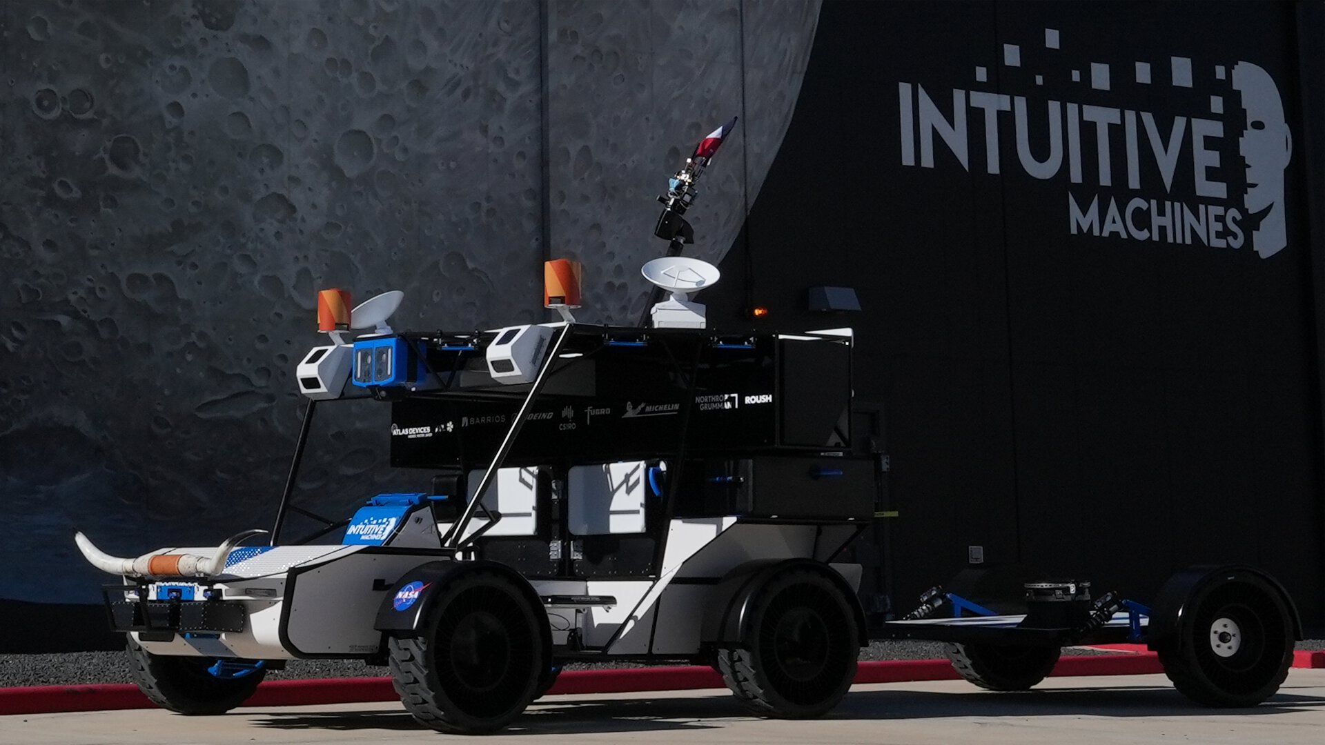 Fugro and Intuitive Machines Unveil MoonRACER at NASA | Fugro