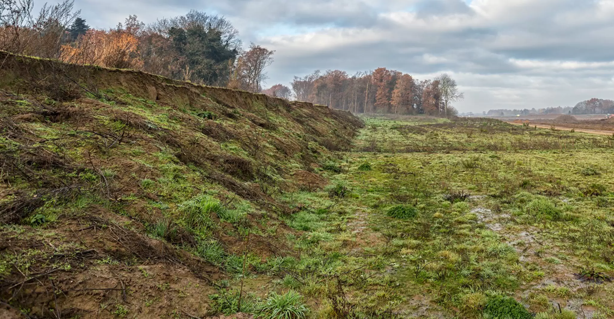 EM - sustainable dikes.jpg